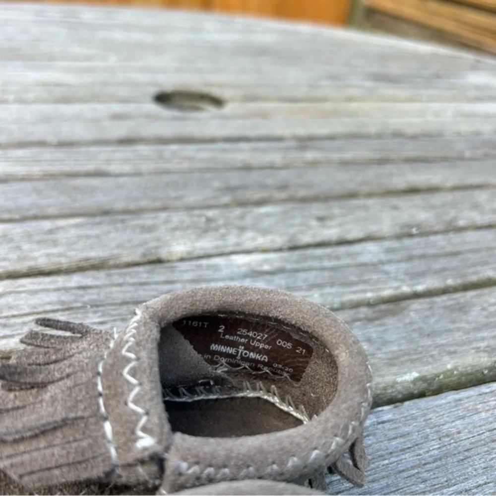Infant Suede Minnetonka‎ Riley Bootie - size 2